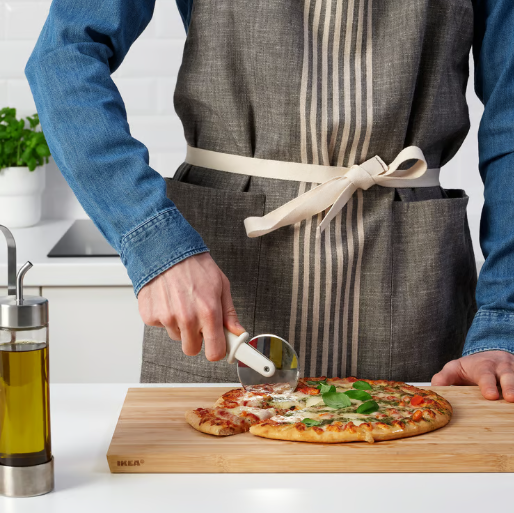 IKEA UPPFYLLD Pizza cutter, off-white