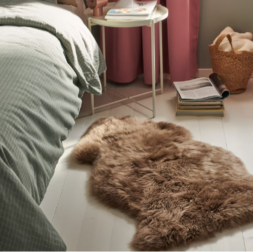 IKEA ULLERSLEV Sheepskin rug, 85 cm (33 ")