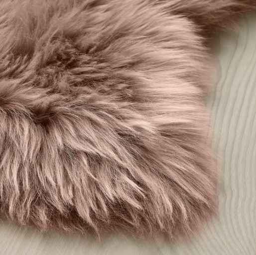 IKEA ULLERSLEV Sheepskin rug, 85 cm (33 ")