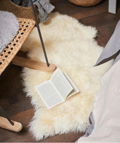 IKEA ULLERSLEV Sheepskin rug, 85 cm (33 ")